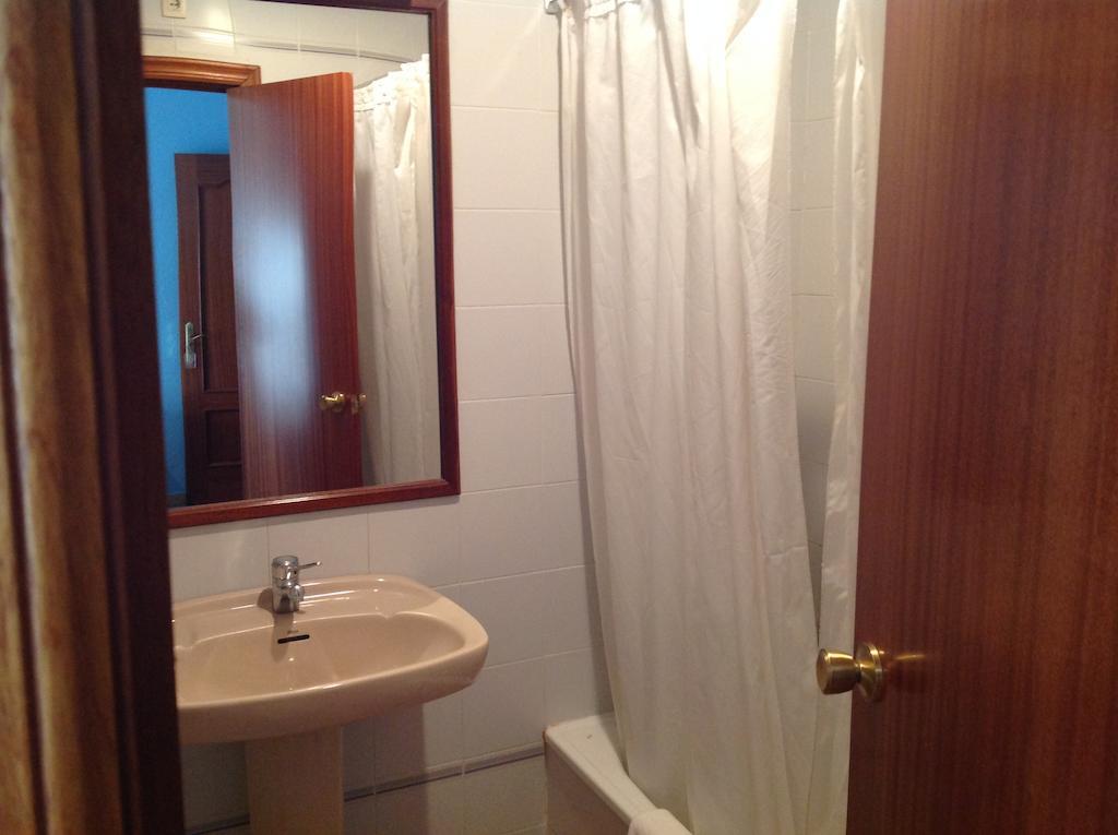Hostal Los Amigos Olivenza Room photo
